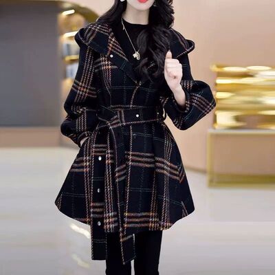 气质高端女时尚洋气爆款外套意法秋冬2025风衣斗篷高档新款中长款