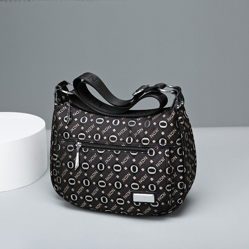 中老年布包斜挎帆布女单肩包多层妈妈包大容量新款女包牛津布挎包