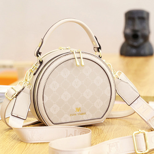 小众高级感小圆包轻奢百搭斜挎包