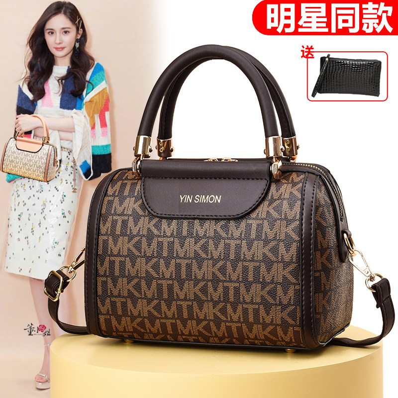 高级感小包包女斜挎2025秋冬新款时尚大容量枕头包休闲百搭手提包