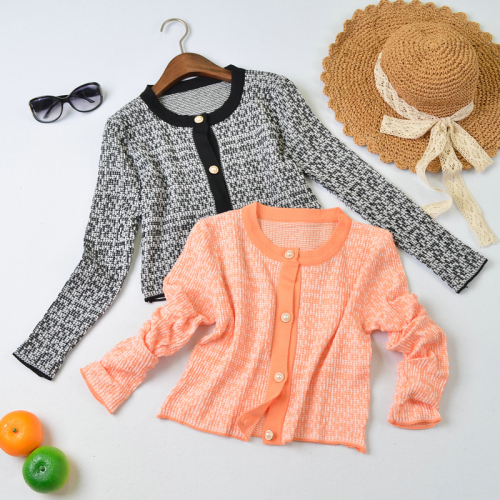 Korean version of small fragrant style autumn slim short jacket knitted cardigan long sleeve knitwear fashion