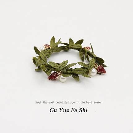 网红圣诞头绳韩国高级感草莓珍珠树藤皮套气质少女低马尾发圈发绳