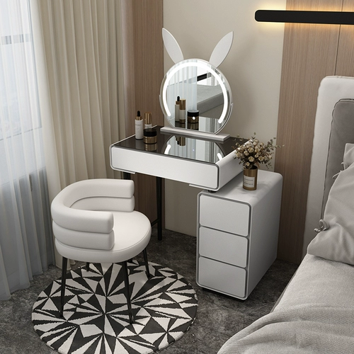 Сплошное дерево Новая небольшая квартира спальня современный минималистский легкий роскошный высокий высокий уровень