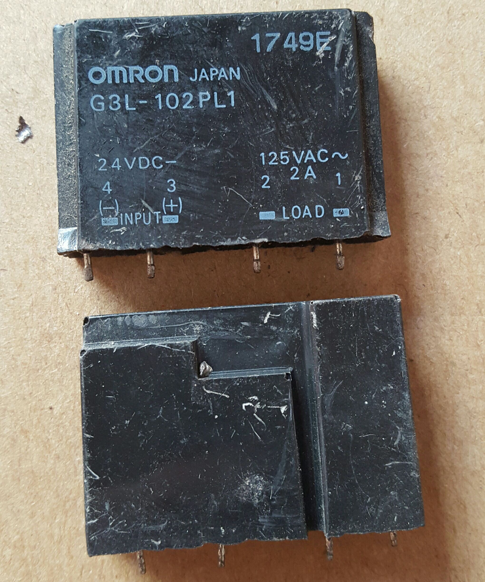 g3l-102pl1 24vdc继电器固态拆机现货4脚可直拍125vac2a