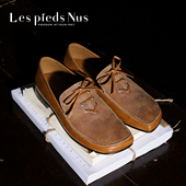 Pieds Nus 焦糖沙棕_进口手抓牛皮 Les 复古方圆头一脚蹬乐福鞋 女