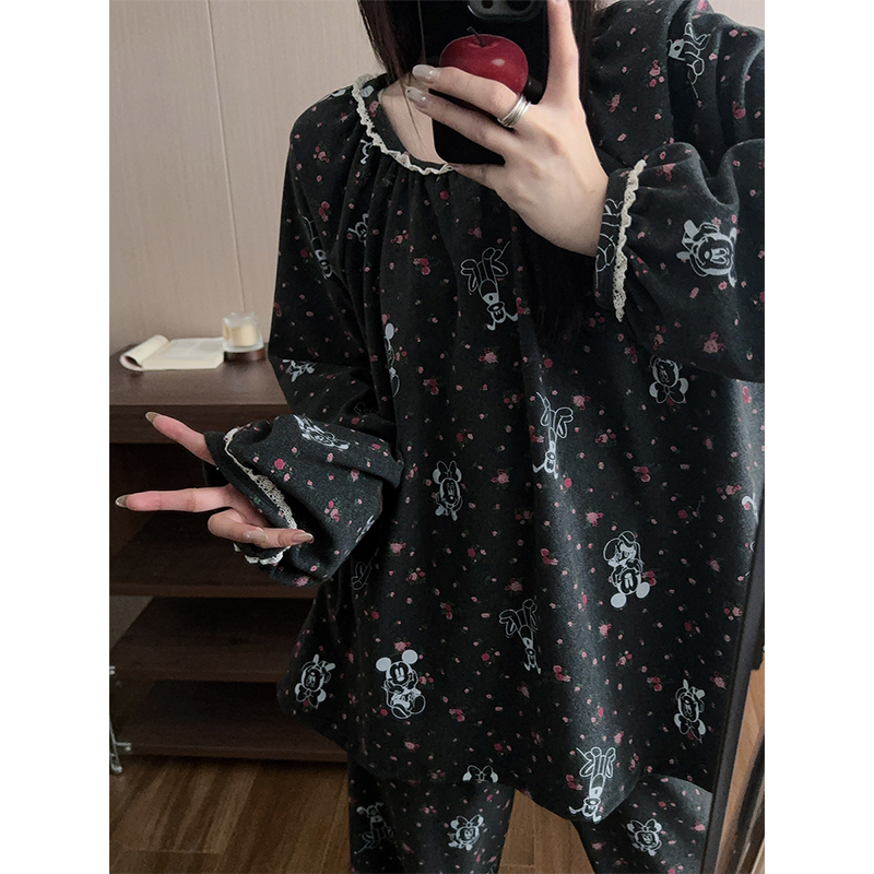韩系花边卡通米奇德绒睡衣女