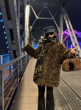 【现货】EAU DE MER 榛巧可可 翻领环保皮草厚实冬季皮毛一体外套