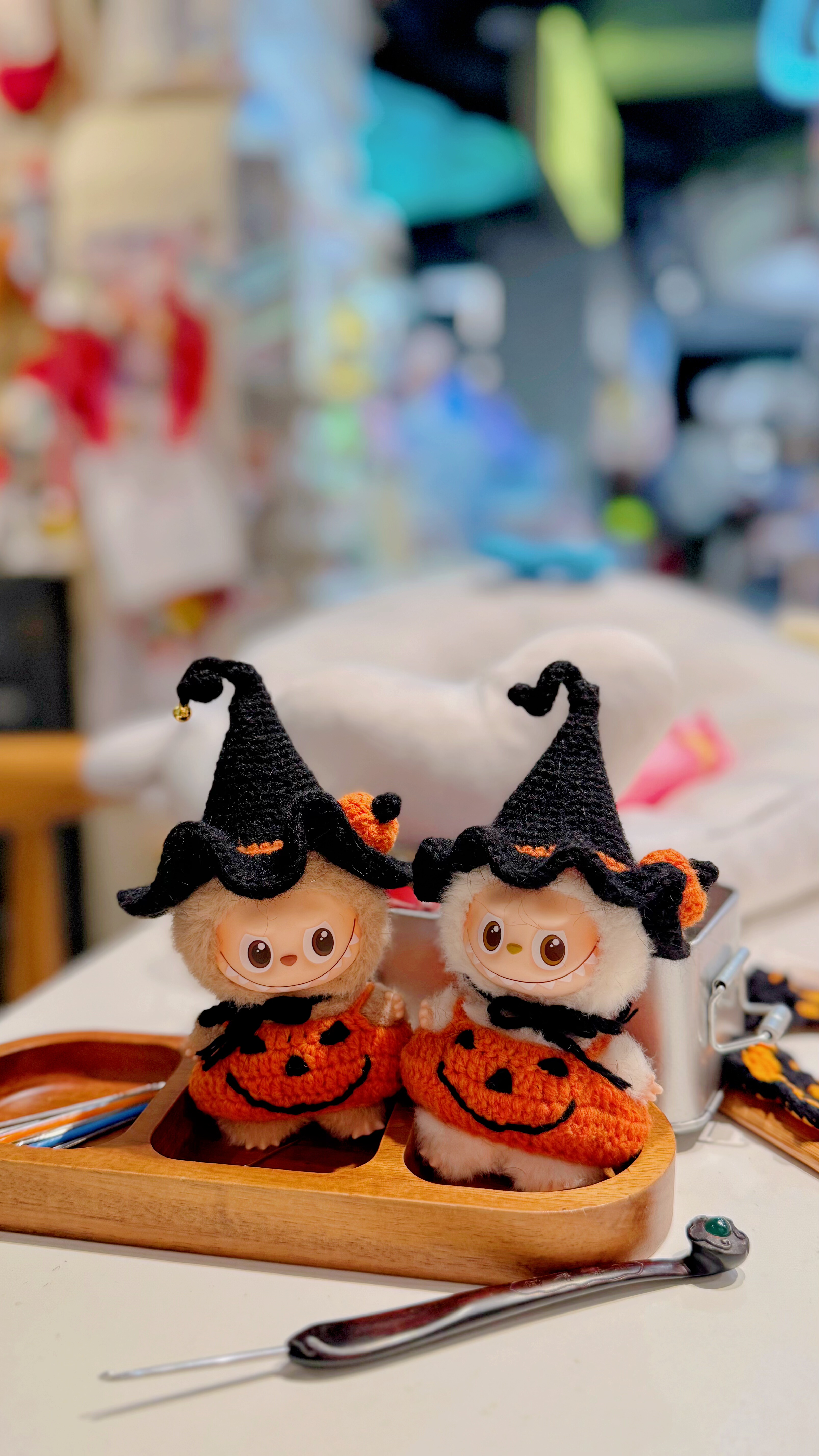 手工钩织成品labubu拉布布衣服搪胶公仔玩偶衣服挂件服装公仔