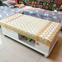 Perm III PVC Tablecloth Водонепроницаемая кофейная подушка подушка подушка кадрика и прислонная пластиковая платформа матовая европейская стиль