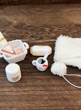 1:12娃娃屋Dollhouse迷你微缩食玩OB11/BJD场景KT白色洗漱化妆品