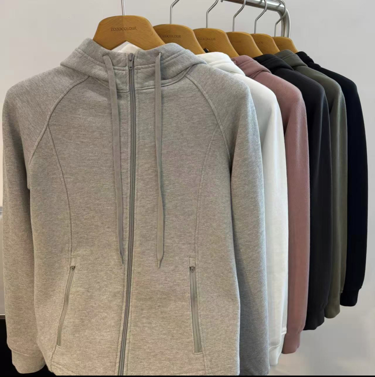 2026春款100棉巨显瘦高克重水洗毛圈面料百搭拉链卫衣女7006 - 贝贝1衣出品