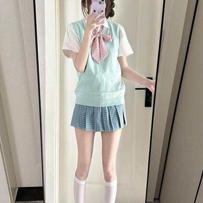 jk马甲背心毛衣女纯色基础JK上衣制服套头针织衫春夏日系班服叠穿