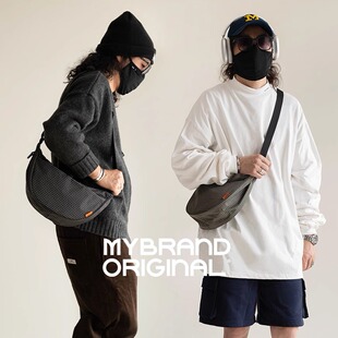 埋不烂时光 MK022L 格纹轻便挎包休闲包月牙包斜挎水饺包胸包3L