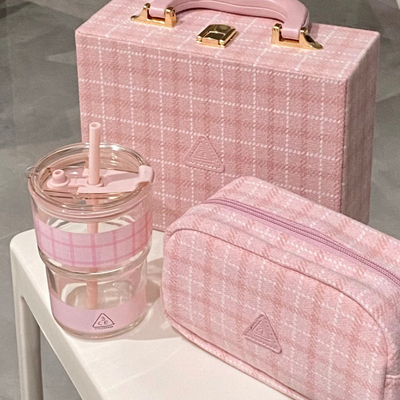 3CE周边新品粉色格纹化妆箱