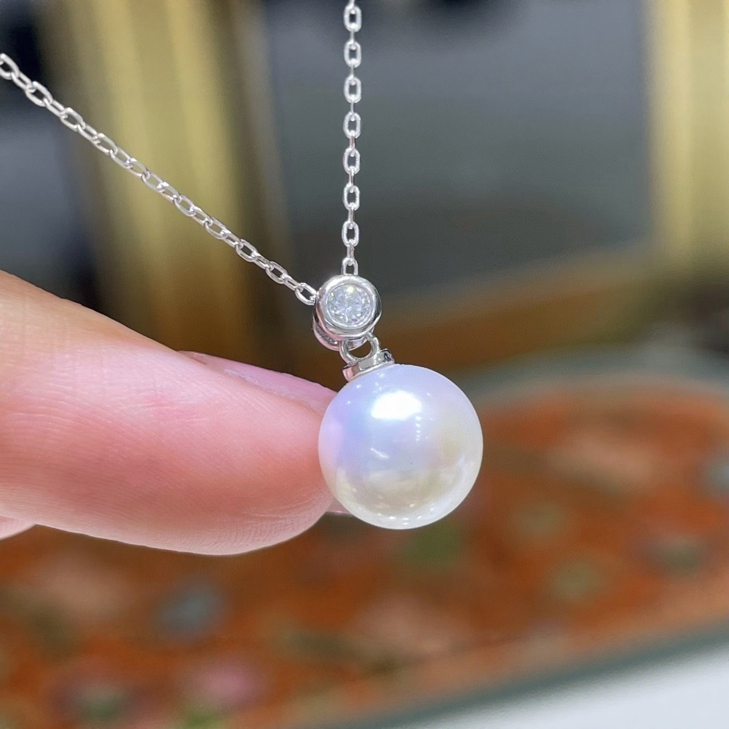 天然淡水珍珠简约灵动吊坠