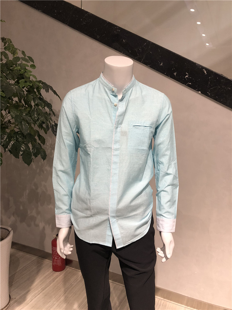 方仕专柜 男士长袖T恤款 衬衫时尚休闲 棉加蚕丝淡蓝色条纹2680元