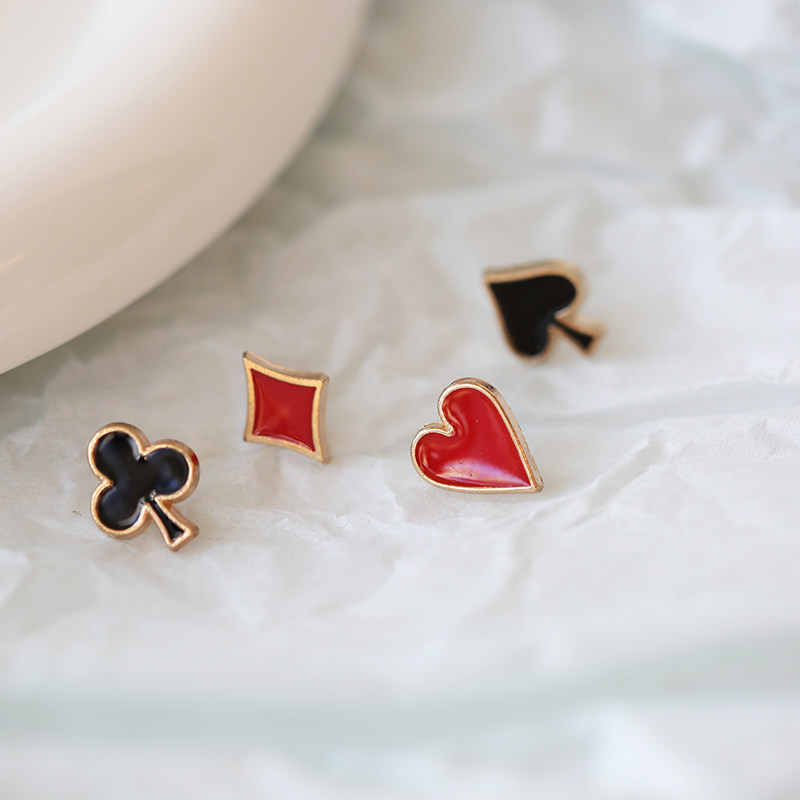 日系动漫破云周边扑克牌胸针领针男西装衬衫配饰红桃方快别针徽章