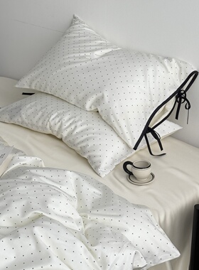 Layman外行 ins波点天丝四件套春夏凉感莱赛尔纤维超柔裸睡床上