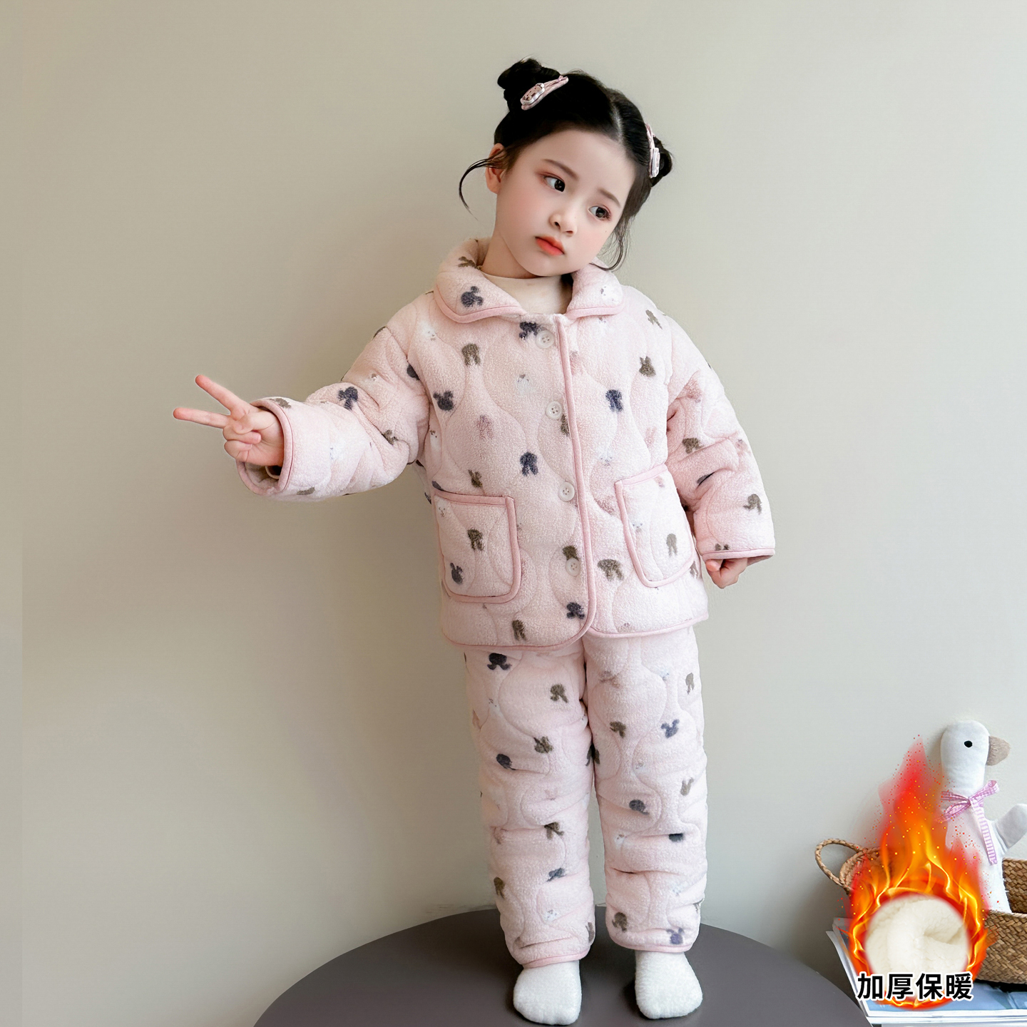 冬季兔子卡通加厚保暖家居服