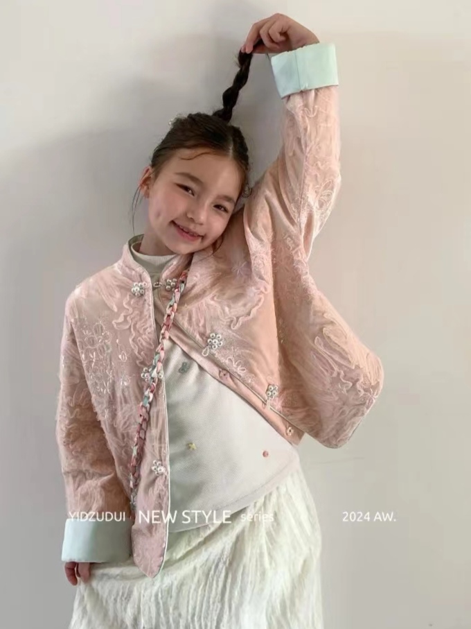 年货女童外套2025秋冬新款儿童国风盘扣上衣中大童洋气加绒加厚