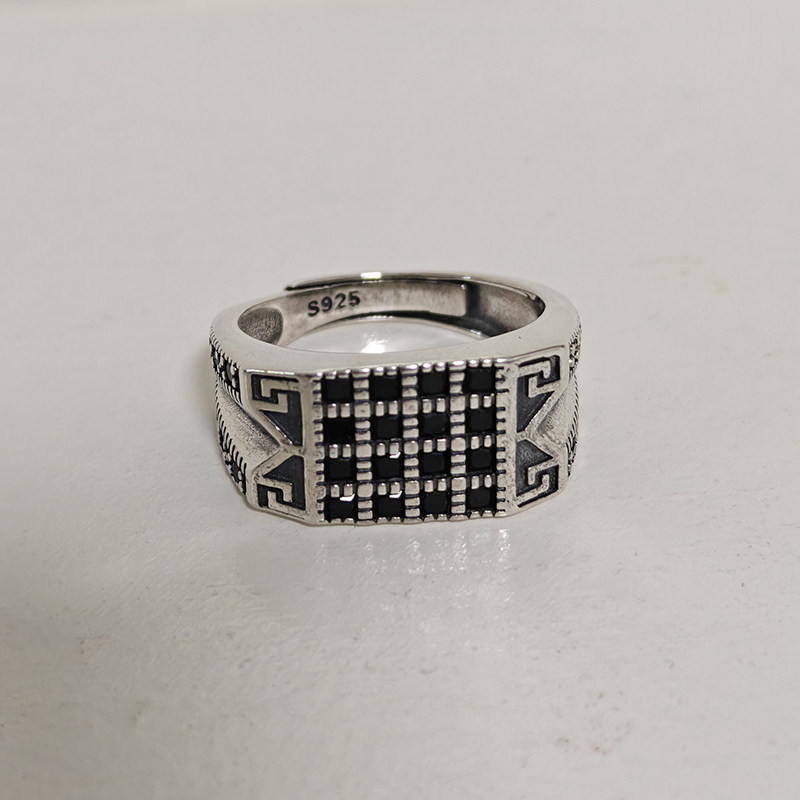 朋克风复古925银方格戒指男士个性做旧纯银镶黑锆石指环活口调节,饰品/流行首饰/时尚饰品新,银饰戒指,淘宝优惠券,粉丝福利购,淘宝优惠卷