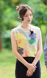 任敏同款夏新款短款针织彩色低圆领小众设计感无袖针织背心马甲女