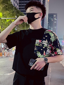 T82-P58 拼接青少年短袖男夏季2023新款圆领T恤设计感小众潮牌图片