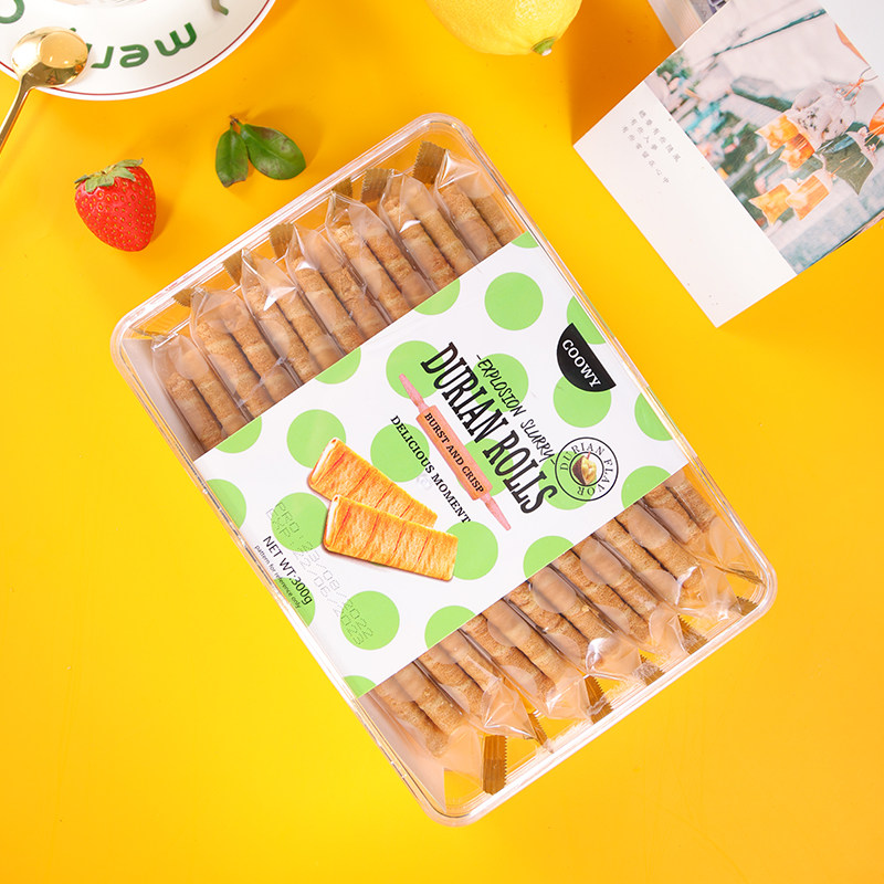 爆浆凤梨卷椰奶果味夹心蛋心酥榴莲脆皮饼干网红小零食包邮