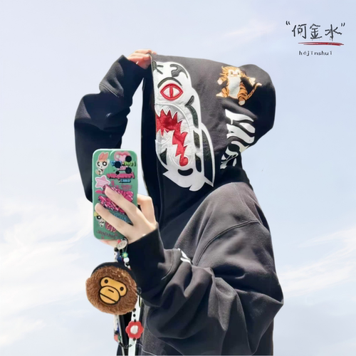 Bape猿人头零钱包挂件配饰