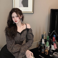 Real price, real shot, retro design, lantern sleeve, color contrast, shoulder strap leopard Shirt Top