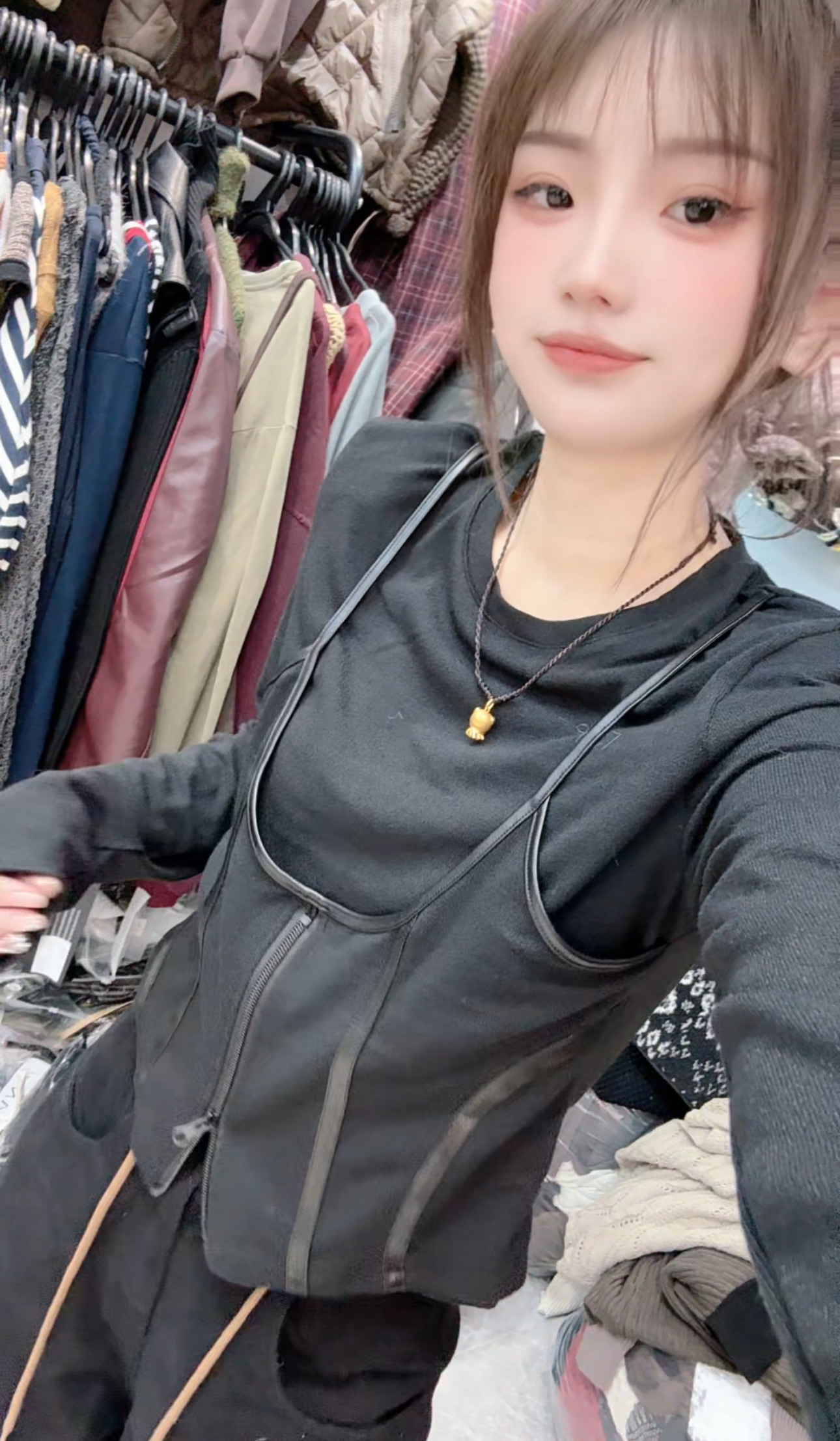 2025秋冬新款韩版宽松显瘦圆领长袖打底衫吊带马甲拉链两件套上衣