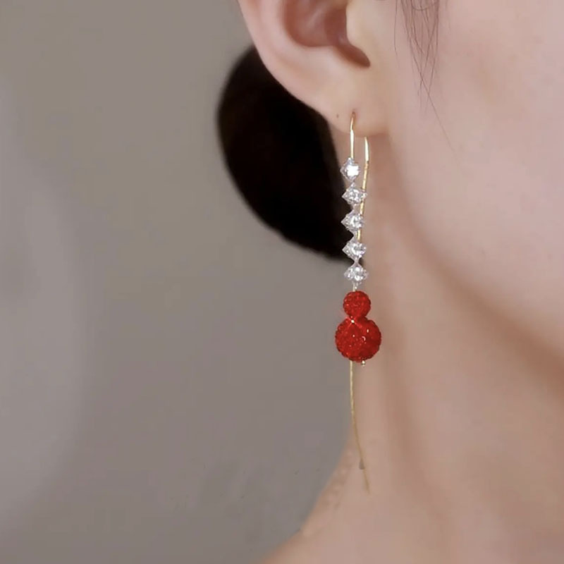 BF2025秋冬新款红色满钻球球长款锆石流苏耳线时尚气质精致耳饰耳