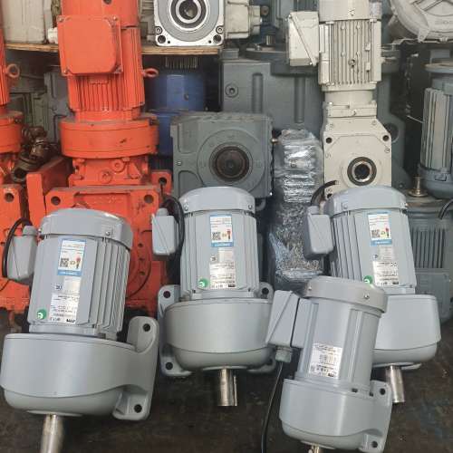 GTR三相异步电动机，型号G3L40N100-MP0