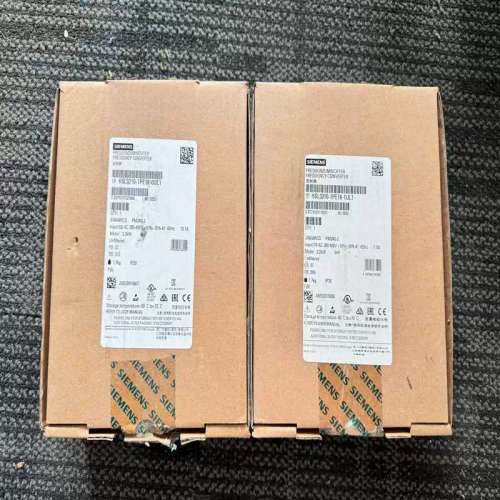 变频器6SL3210-1PE18-0UL1     6