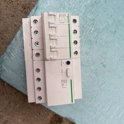 C9N系列4P带漏保，C63A，拆机，功能正常，实