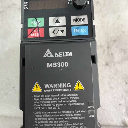 台达变频器vfd2a8ms21ansaa一个，成色如图，通电
