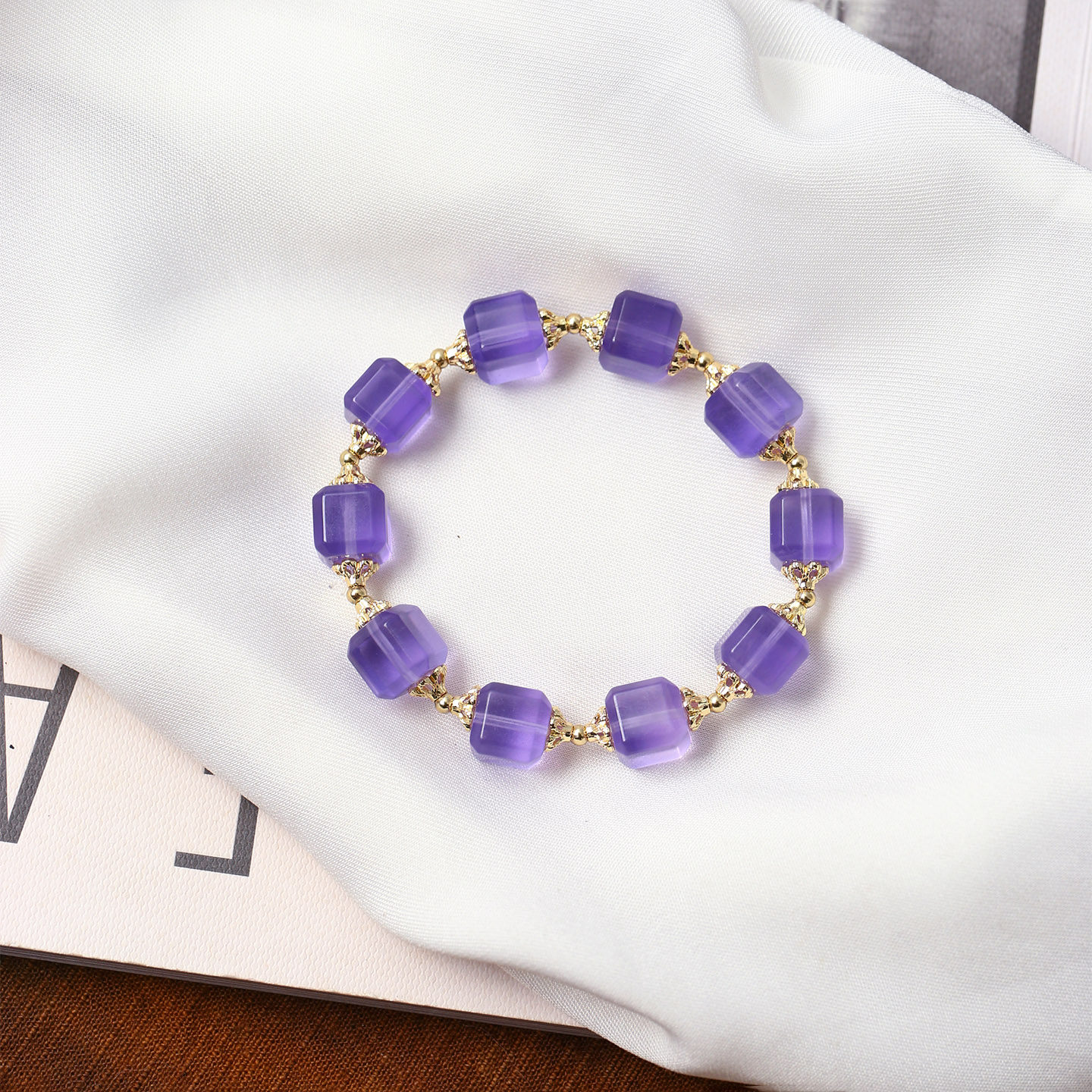 精品水晶天然紫萤石方糖款原创手链 女款水晶纯色萤石饰品礼物,饰品/流行首饰/时尚饰品新,手饰/手串,淘宝优惠券,粉丝福利购,淘宝优惠卷