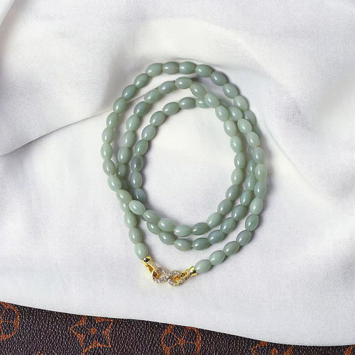 天然俄罗斯碧玉细料鸭蛋青桶珠款项链 男女款玉石颈链饰品礼物