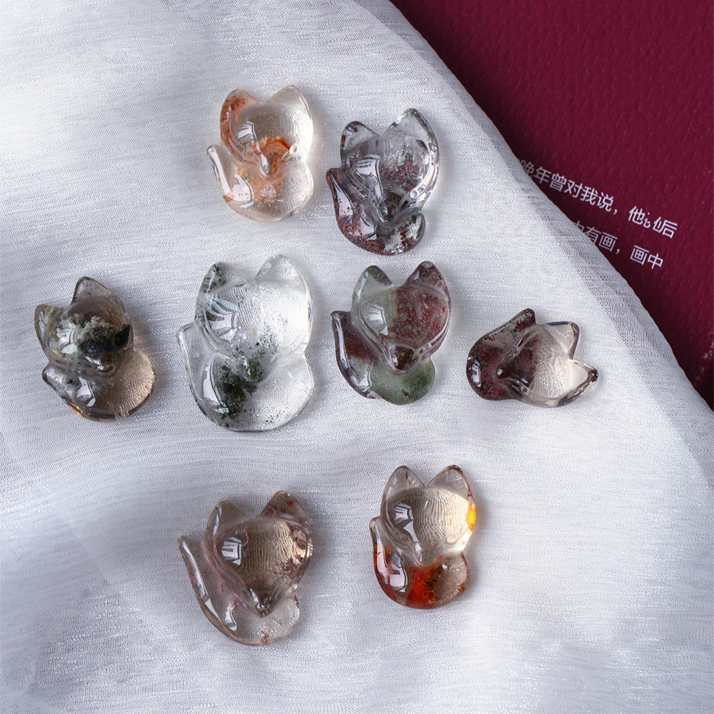 实体店清货天然彩幽灵雕刻小狐狸款吊坠女款水晶幽灵吊坠饰品礼物