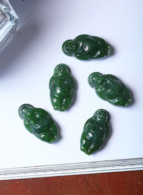 工厂清货福利 天然碧玉雕刻弥勒佛款吊坠玉石佛公逍遥佛挂坠饰品