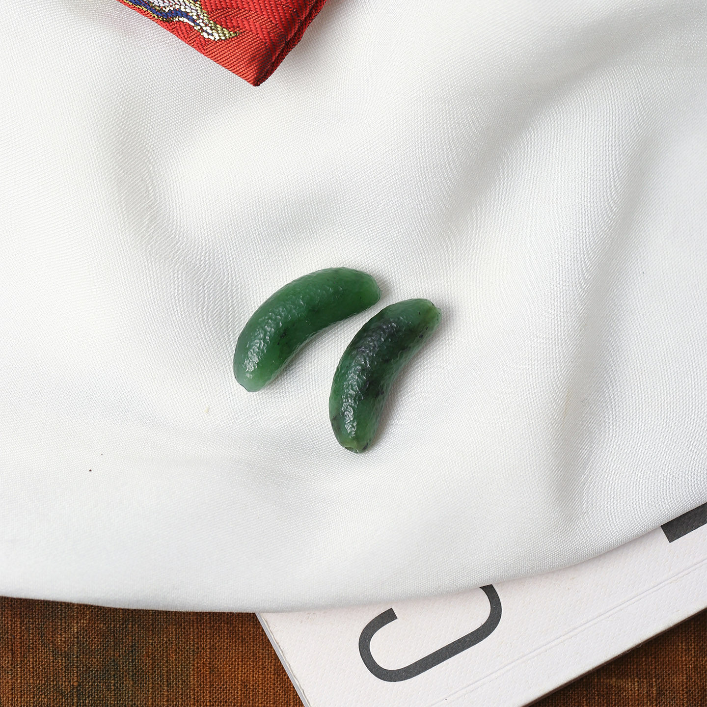 天然和田玉碧玉雕刻弯管款吊坠配件 微冰纹 男女款玉石锁骨挂坠