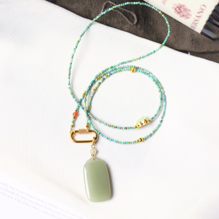 玉石挂坠饰品 女款 天然和田玉无事牌搭配绿松小米珠链原创款 吊坠
