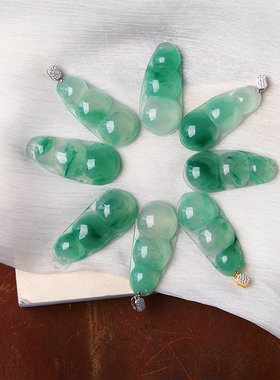 天然独龙玉冰飘花福豆款吊坠