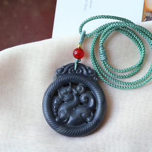 特价同行清货和田玉上新 天然和田墨玉貔貅圆牌吊坠雕刻牌子男女