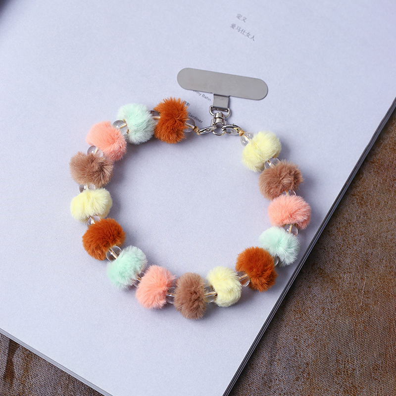 天然白水晶隔珠搭配毛绒团原创款毛毛虫手机挂绳女款手机挂坠饰品