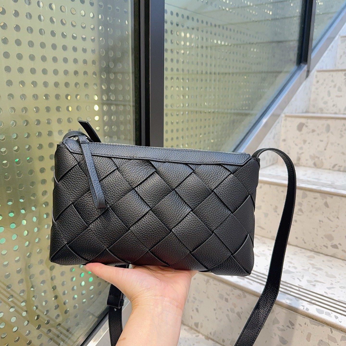 巨百搭！送人新款编织斜背小包男士真皮牛皮单肩斜挎包小包翻盖包