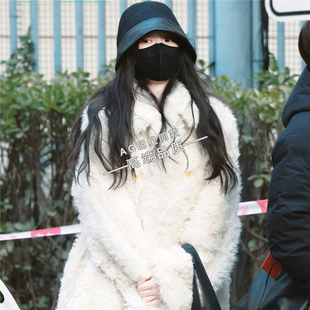 管乐春晚同款大衣外套风衣西装衬衫上衣休闲阔腿裤子衣服2026马年