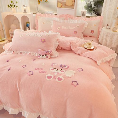 卡通毛巾绣牛奶绒四件套