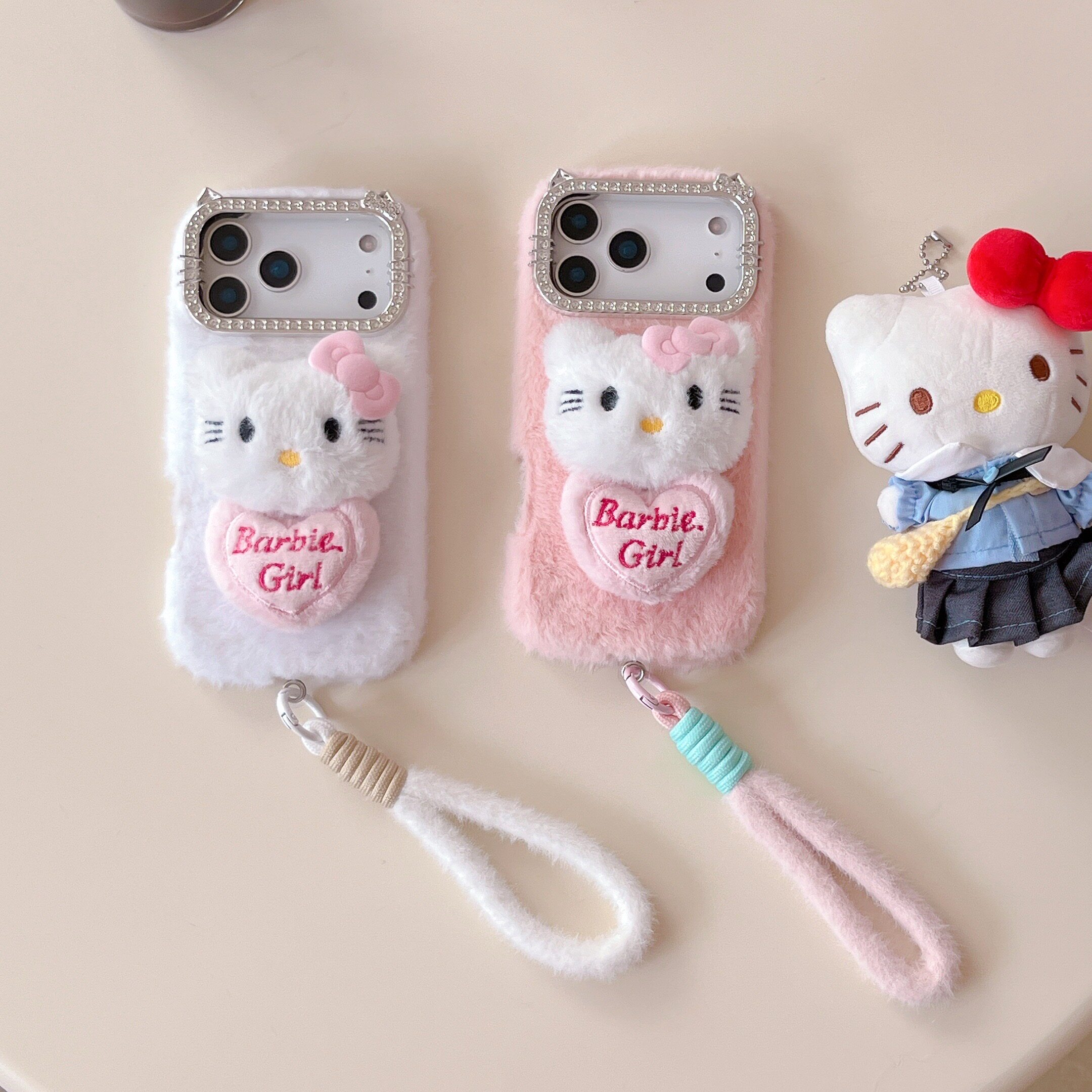 HelloKitty毛绒手机壳卡通少女心钻石边框挂绳保护套 For iPhone 13/14/15/16/17 Pro Max系列手机壳