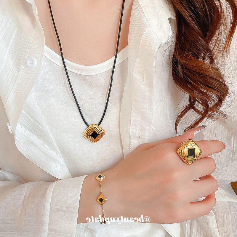 手链项链欧美方形百搭不锈钢锁骨电镀链真金套装18K戒指时尚项饰
